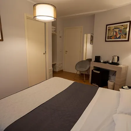 게스트하우스 핼리오스 4*