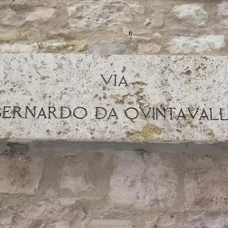 阿西西赫利俄斯住宿加早餐旅馆 招待所