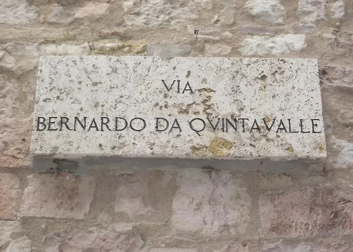 Helios بيت ضيافة